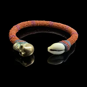 Oyá Ildé Bracelet – Handmade with Cowrie Shell & Bronze