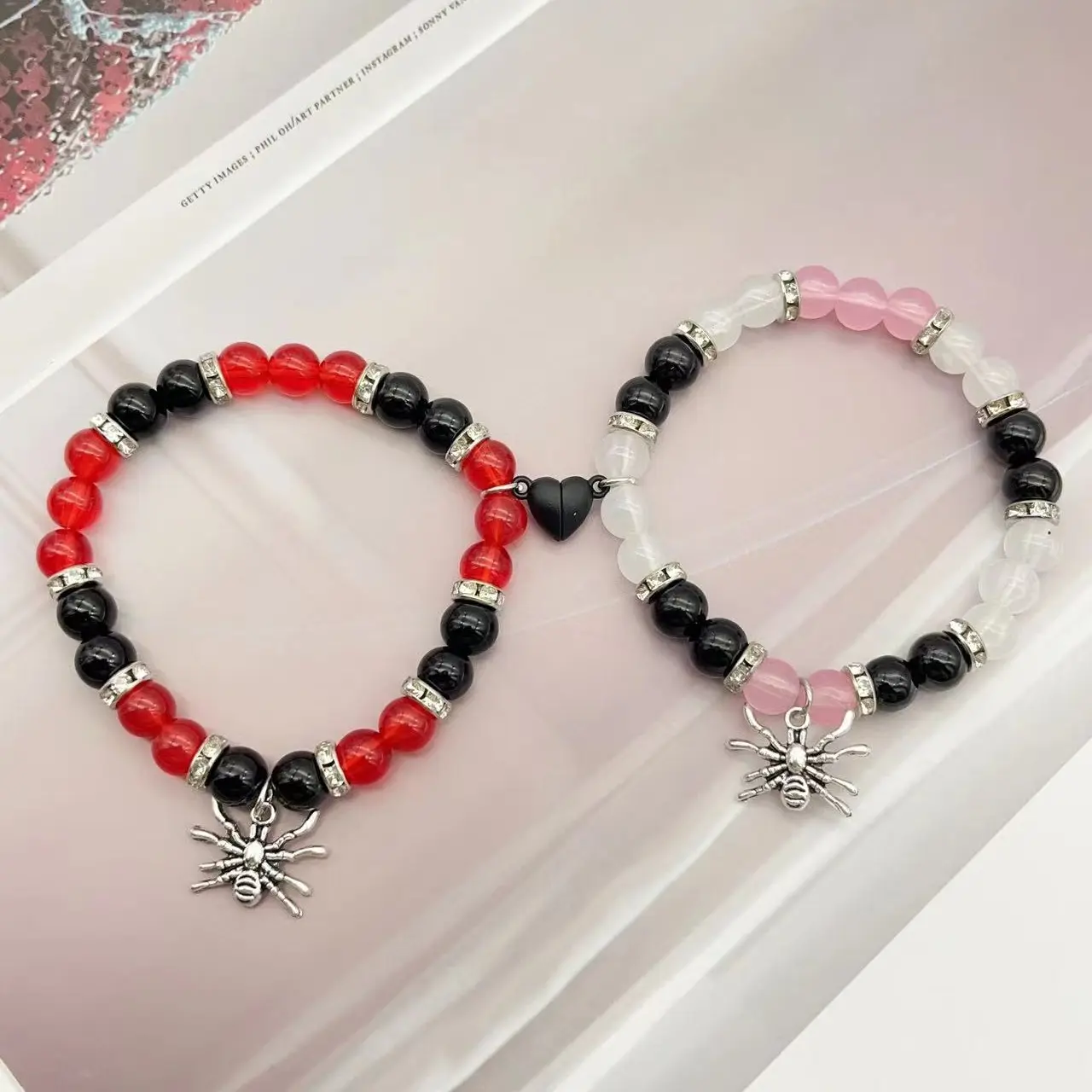 Couples Matching Bracelets Set of 2, Black and White Beaded Fashion Jewelry with Magnetic Heart Clasp and Spider Pendants, Bracelet Style, Fashion Matching Bracelet