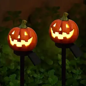 Solar Pumpkin Light for Garden Patio Path Decor, Outdoor Solar Garden Halloween Decoration, Creates Spooky Atmosphere