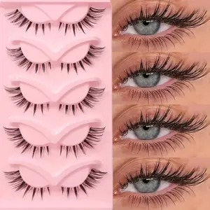 5 Pairs of Cat-Eye D-Curl False Eyelashes in a Pink Box, Featuring Long High Quality Eyelashes, Fine Lashes for a Dramatic Cat-Eye Look, Eyelash Extension, Eyelash Falsies