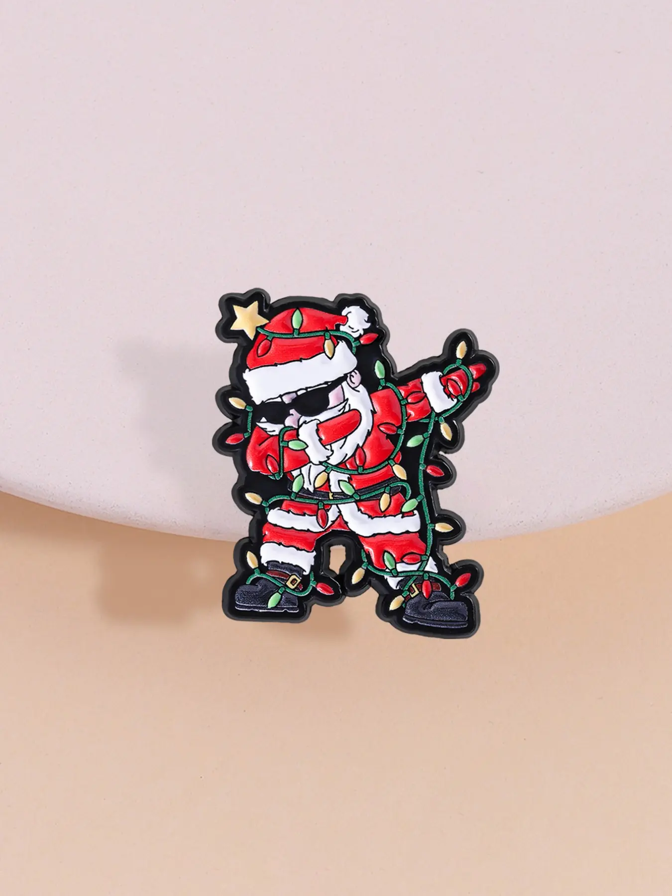 Funny Christmas Santa Brooch Pin, Lapel Pins, Humorous Cartoon Safety Clip, Perfect Holiday Party Gift, Jacket Decoration Accessory, Fashion Accessory