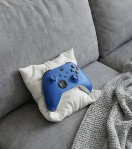 ControllerCloud Xbox Controller Pillow Stand - Contoured Support for Xbox Controllers, Stable Placement, Surface Protection, Minimal Design, Ideal for Gaming Desks & Couches