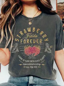 Women's Strawberry Print Round Neck Tee, Casual Short Sleeve Crew Neck T-shirt for Summer, Fashion Women's Top for Daily Wear, Lady