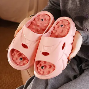 Women's Acupressure Reflexology Massage Slippers, Magnetic Foot Massager Slides with Non-Slip Breathable Thick Sole, Suitable for Summer Indoor Use at Home, Ideal for Foot Pain Relief and Daily Relaxation