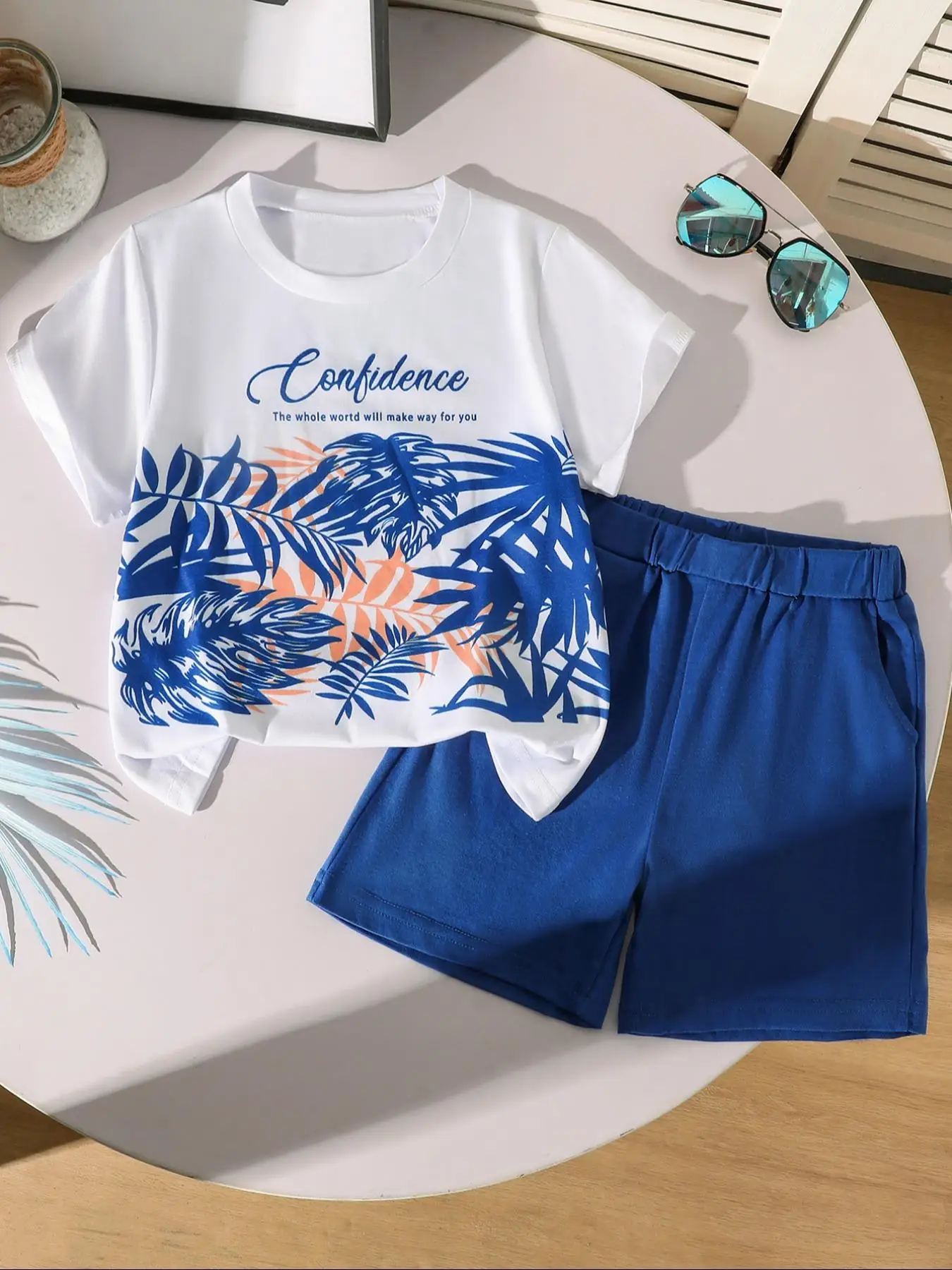 Two-Piece Set Boy's Letter & Leaf Print Short Sleeve Tee & Pocket Shorts Set, Casual Round Neck T-shirt & Shorts, Kids Clothes for All Seasons