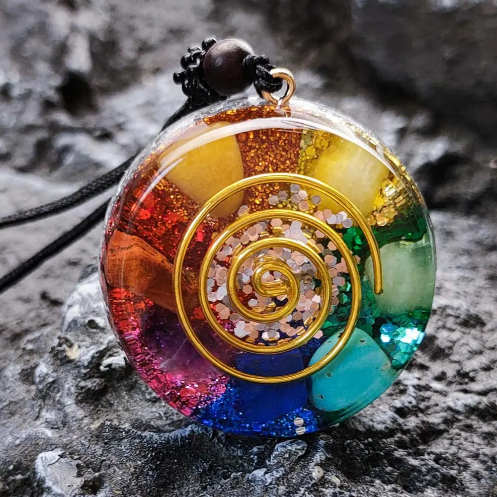 Natural Crystal Necklace, Orgonite Resin Crystal Pendant, 7 Chakra Healing Meditation Yoga Protection Balance Talisman Women Men Yoga Necklace