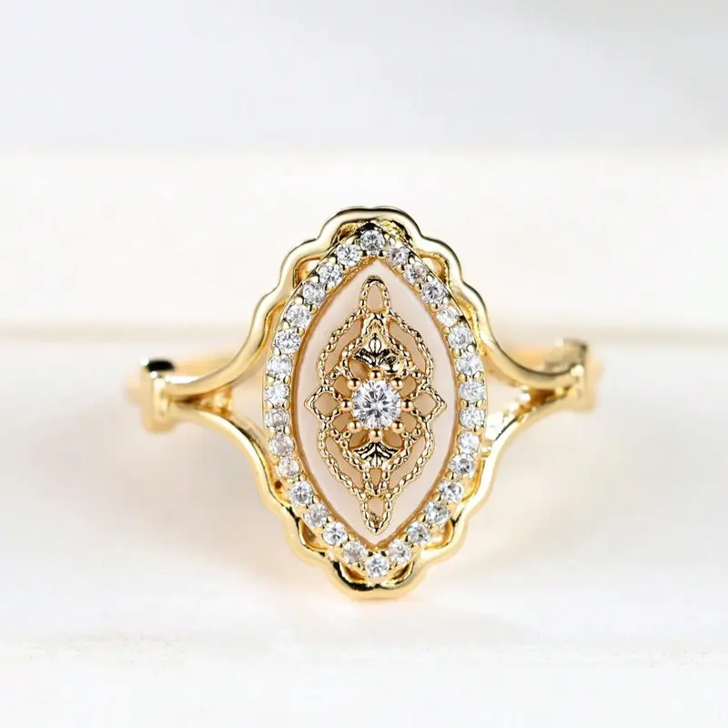Vintage Style Artificial Zircon Inlaid Hollow Out Design Ring , Creative Design Ring for Women, Fashion Accessories for Daily Wear, Trendy All-match & Exquisite Jewelry for Birthday Gift, Vintage Rings Jewelry, Maximalist Jewelry, Fashionable Jewelry