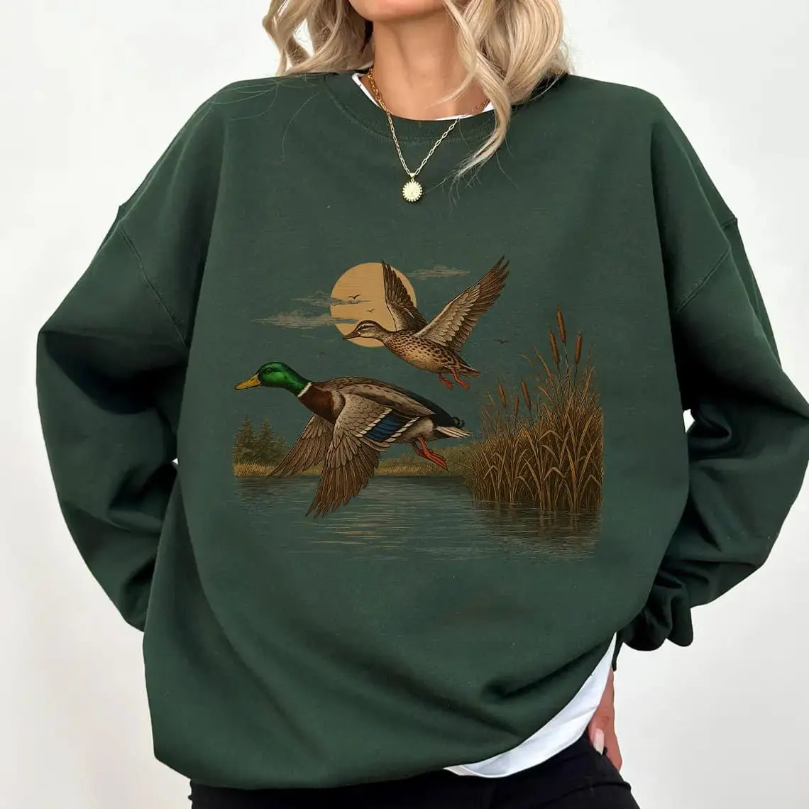 Retro Flying Mallard Duck Sweatshirt, Classic Waterfowl Hunting Crewneck, Vintage Wetland Wildlife Pullover, Duck Hunter Gift