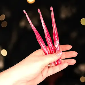 Josephine™ Signature Hybrid Limited Edition Grand Opening Multi-Gauge Crochet Hooks - 7-Size Set with Fine Pointed Tip, Dual-sided Dimples™ for Enhanced Yarn Control
