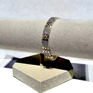 8 Inches Brazalete laminado en tres tonos
