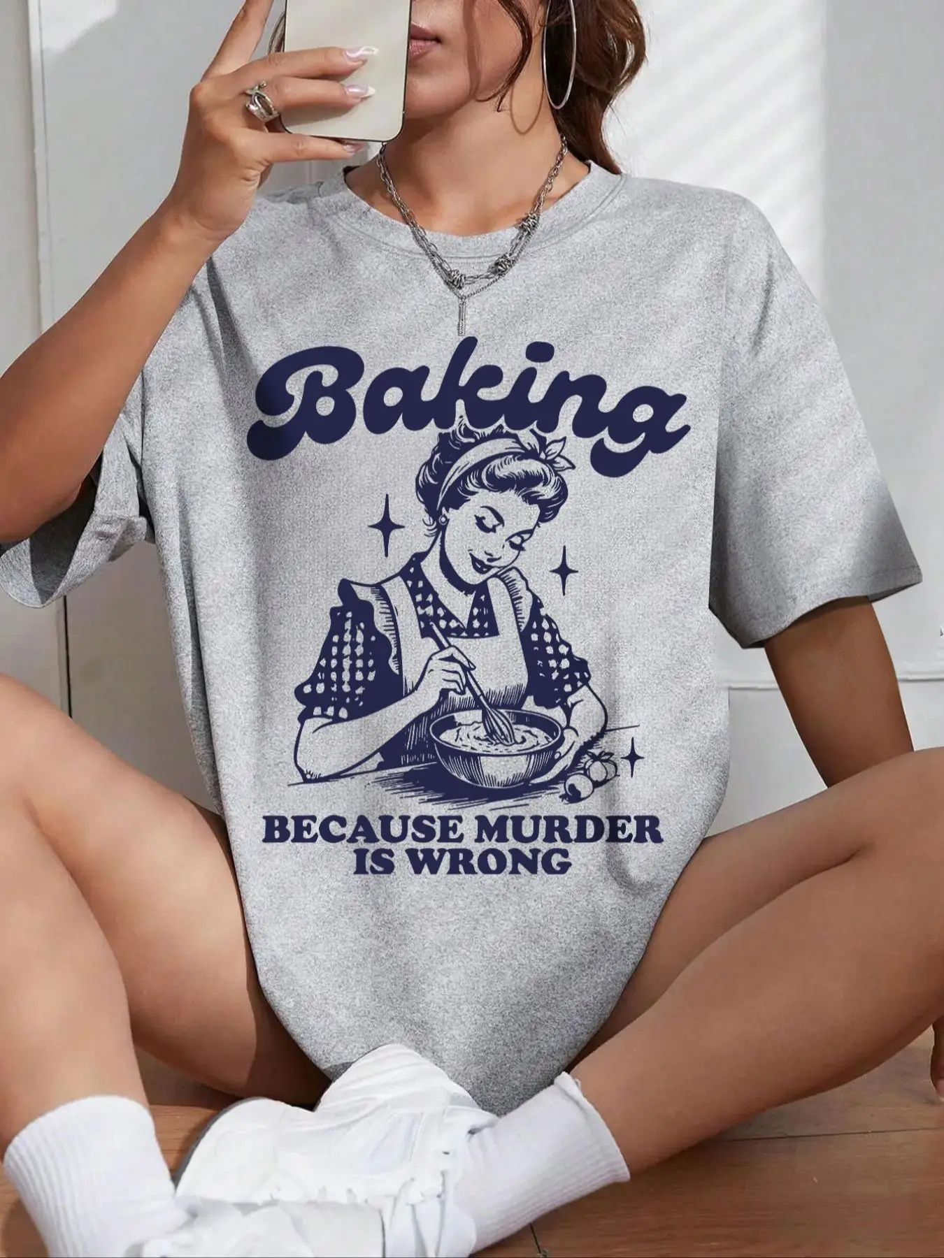 Women's " Baking Because Murder Is Wrong" Slogan Print Round Neck Tee, Back To School Outfits, Fashion Casual Letter Print Half Sleeve T-shirt for Dai