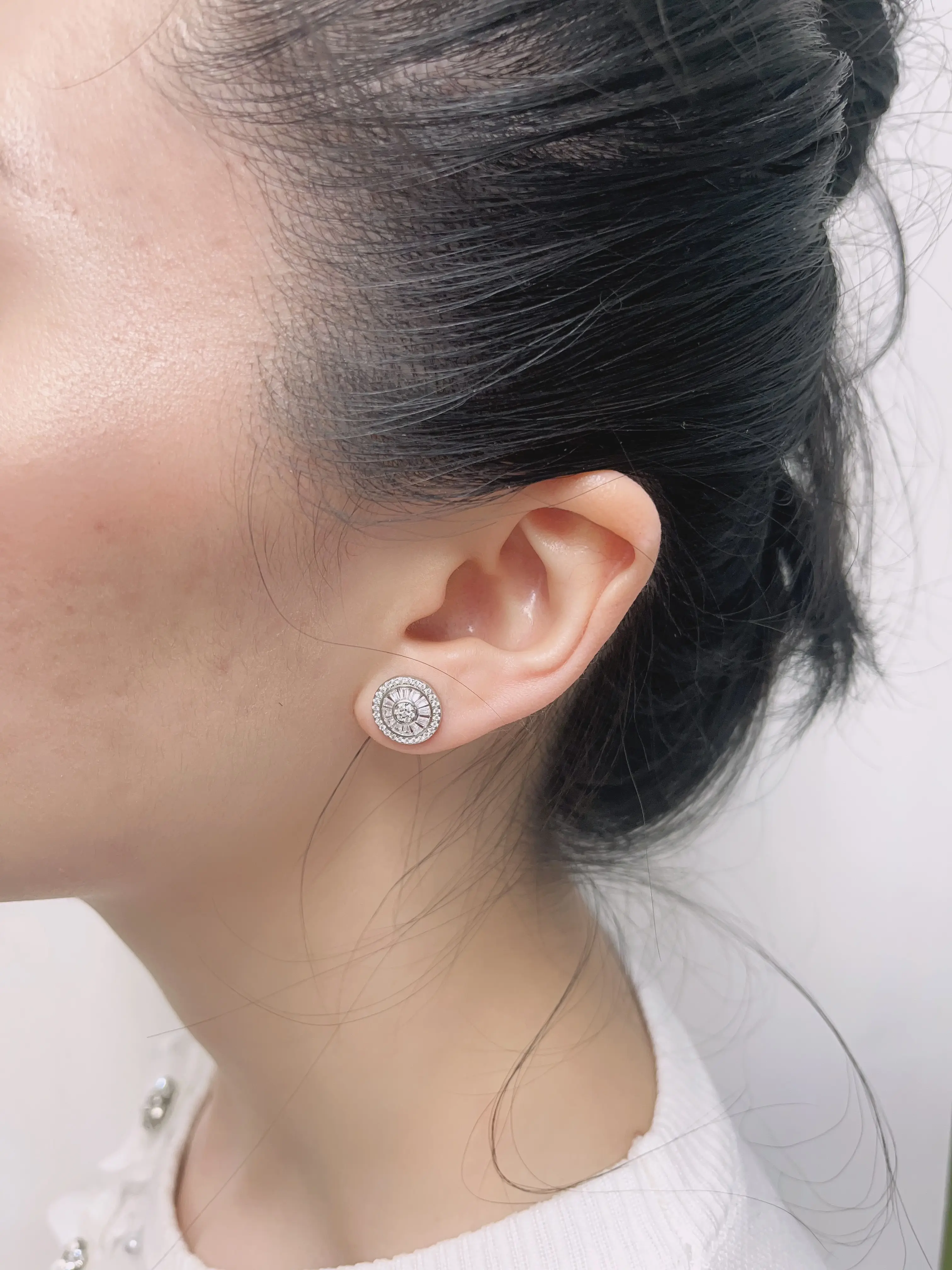 Eye-catching Shining Wheels Sterling Silver Simulated Diamond Earrings for Women