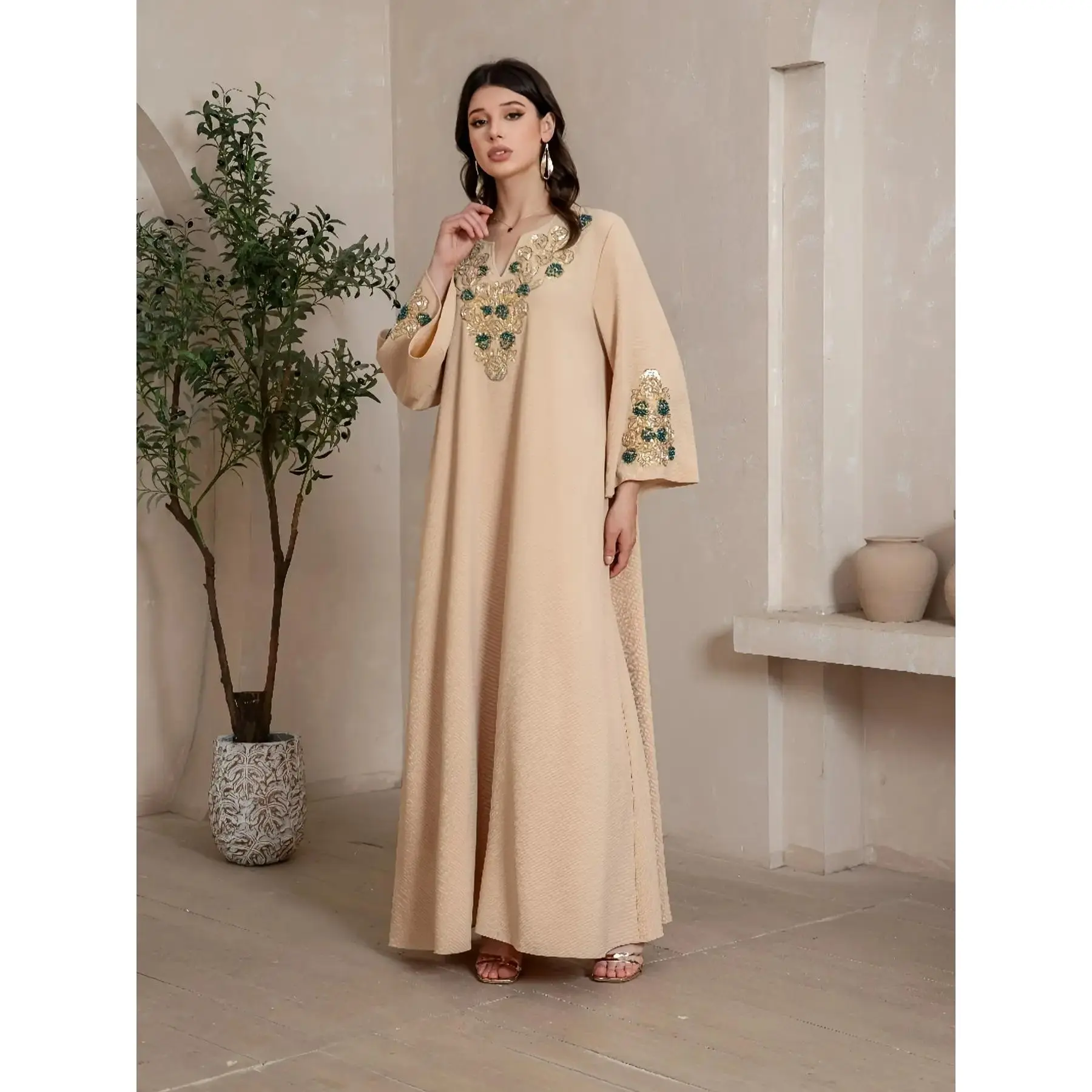 2025 New Hot Selling Champagne Muslim Long Robe with Heavy Embroidery and Handmade Beads, Elegant Casual Party Evening Dress for Women - Arab Turkish Style Abaya Guest Banquet Wrap Skirt