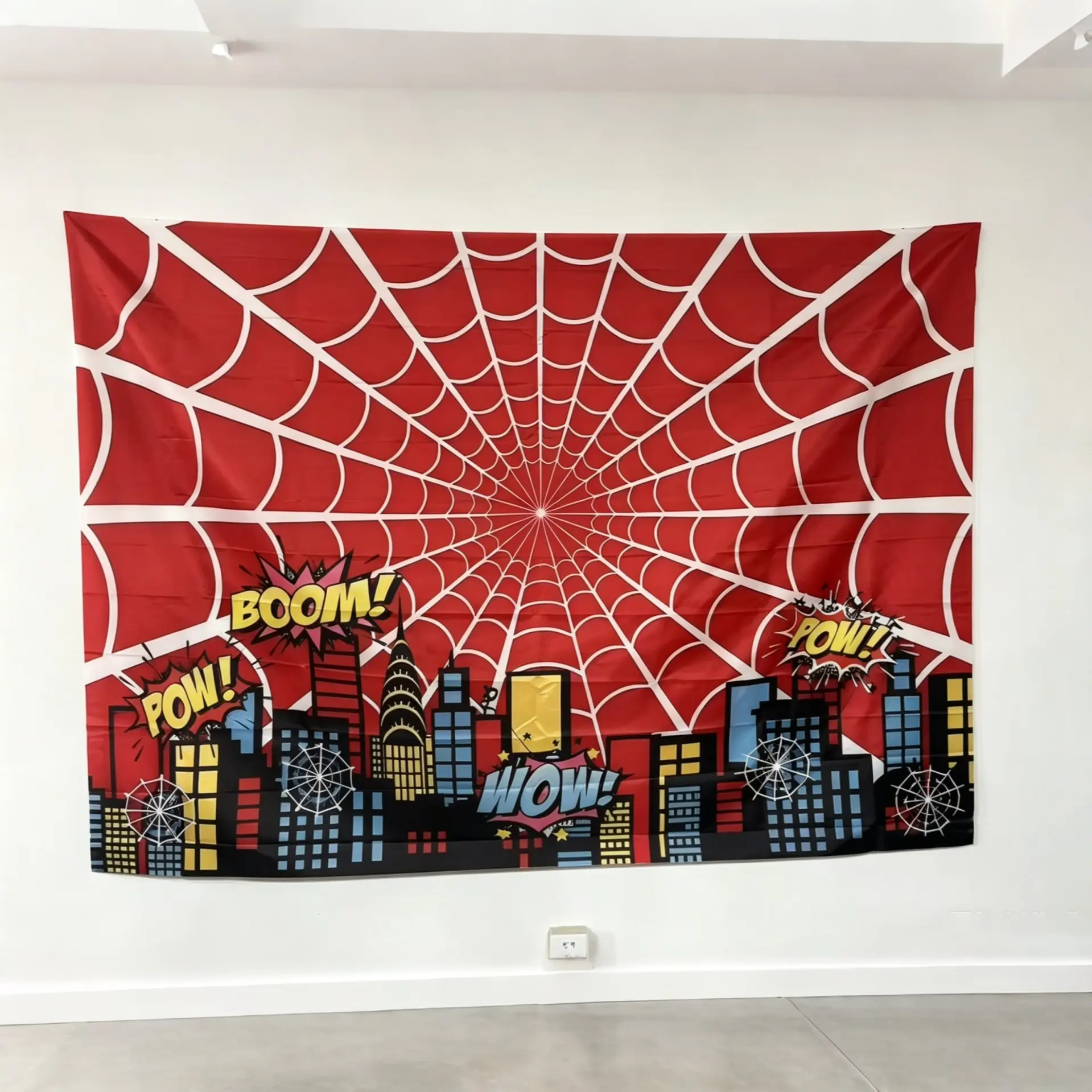 Spider Web & City Pattern Party Banner, Decorative Banner, Superhero Theme Party Decoration, Photo Props Background Cloth, Home Background Decoration, Birthday Party Decorations, Halloween, Party Decoration Supplies