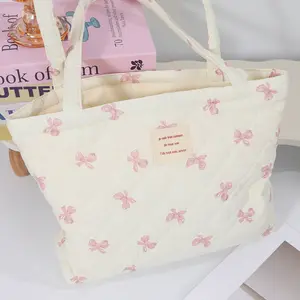 3 pcs Makeup Bags, Makeup Organizer Pouch, Printed Floral Patchwork Women Quilted One-Shoulder ToteBag Portable Large Capacity ShoppingBag, For Office CommutingTravel And Vacation Essentials CosmeticsMakeup Toiletry Storage Bag, HolidayGift Makeup Bag Set