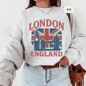 Vintage London Sweatshirt, Retro England Jumper, Cool UK Crewneck, Classic British Pullover, London Travel Top