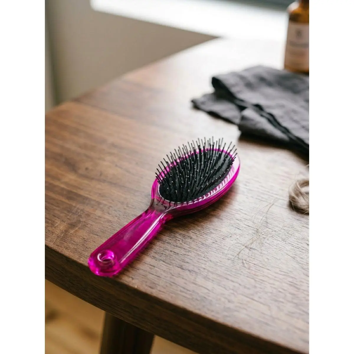 Wig Glide Brush