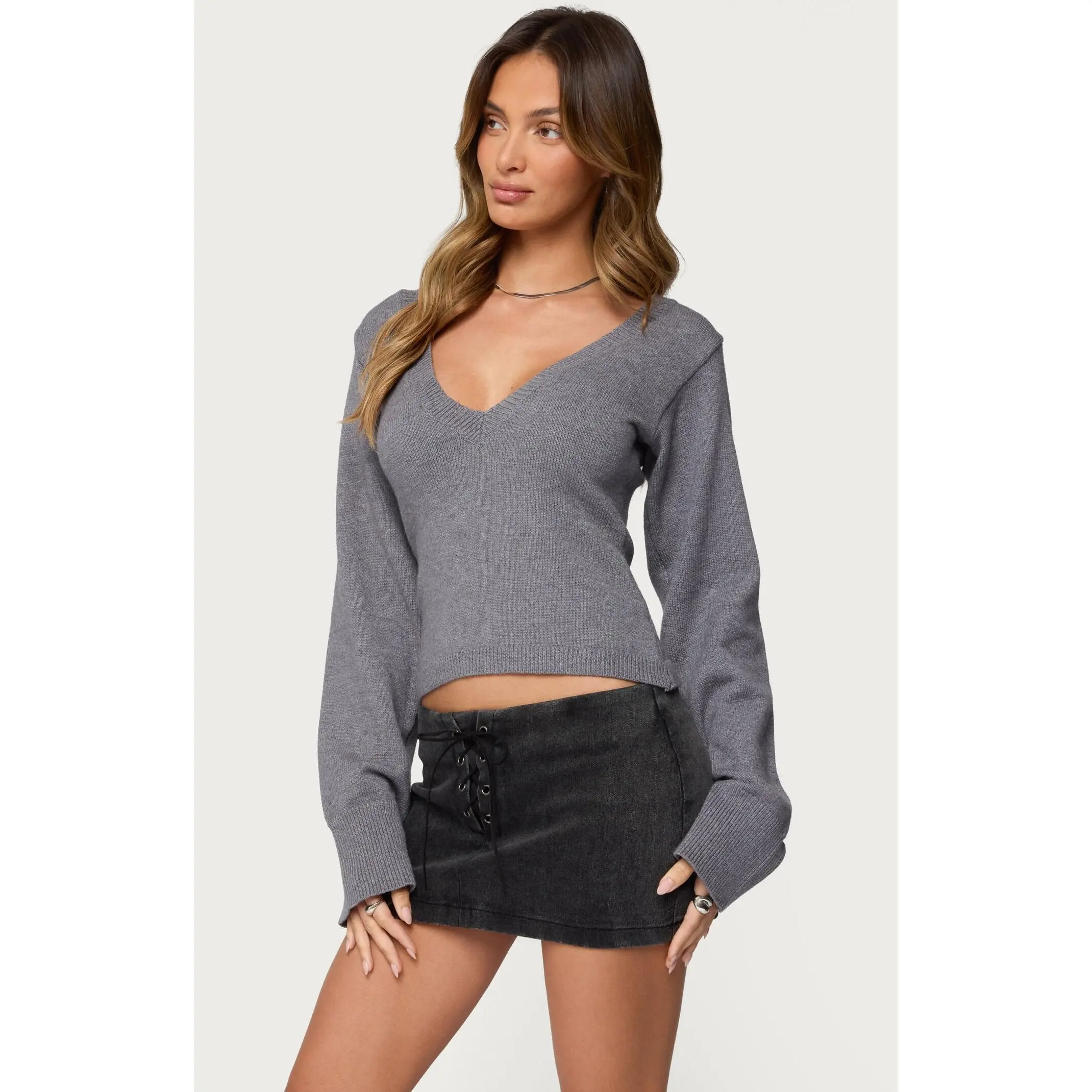 Edikted Women's Stacie v Neck Sweater