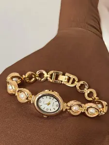 Women's Vintage Pearl Bracelet Watch, Unique Design Luxury Elegant Timepiece, Perfect Gift for Daily Wear, Birthday, Party, Valentine's Day