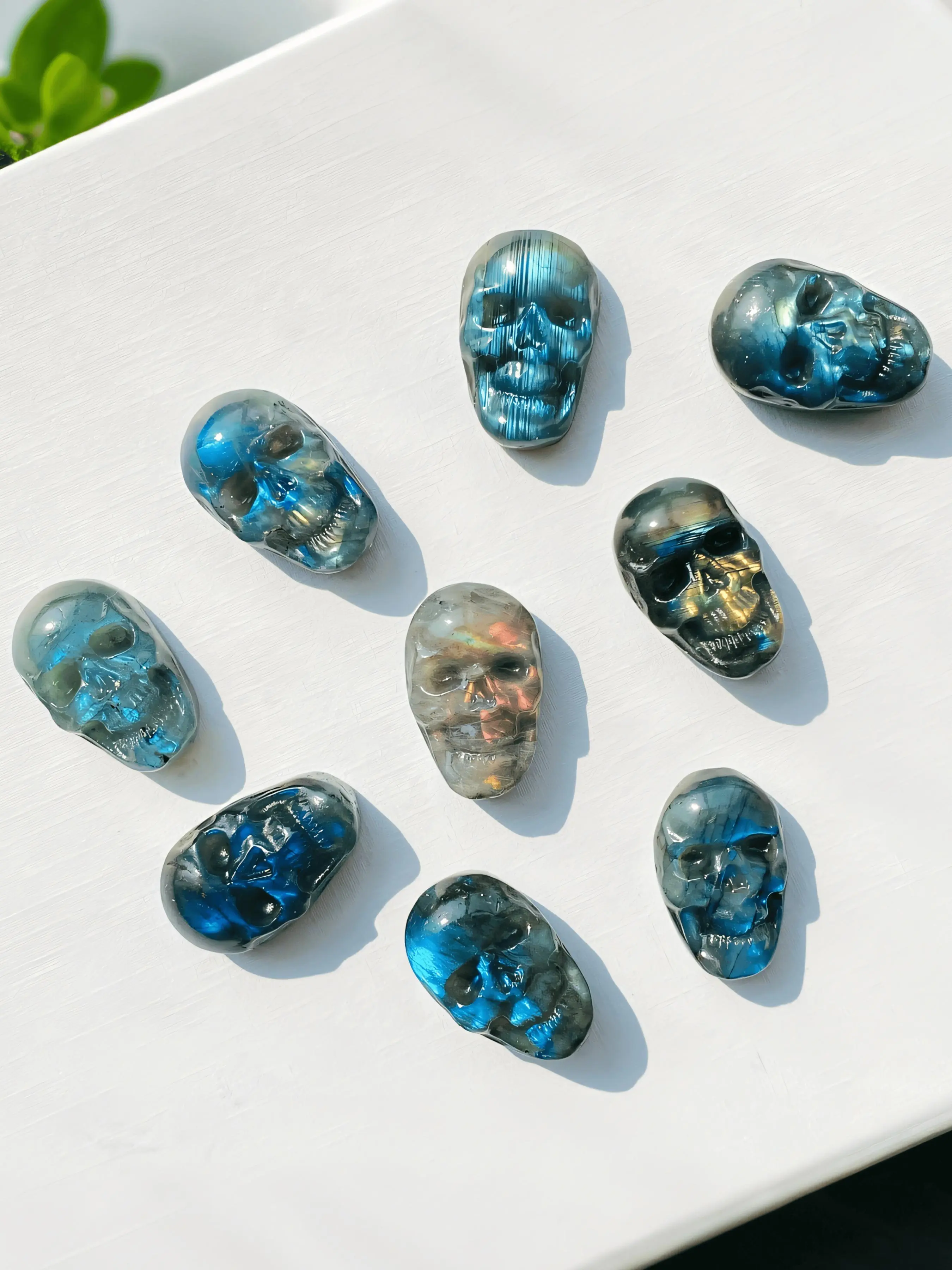 Labradorite Skull Hand Carving, 1 Count Natural Crystal Decoration, Pocket Stone, Ideal Holiday Gift, Home Decoration Stone