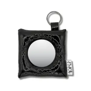 POCKET 01 MIRROR KEYCHAIN