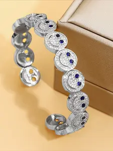 A Smiling Face Bracelet with An Open Mouth, Back-to-school Halloween Essentials Christmas and Halloween Gifts, Elegant Bangle