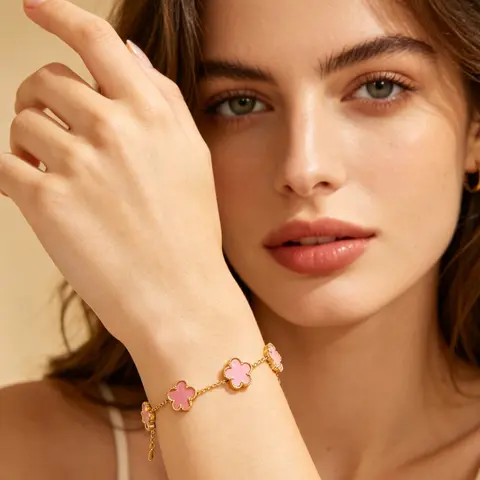 Women's Durable & Stylish Floral Stainless Steel Bracelet, Waterproof Jewelry Accessory, Fashionable Design for All Occasions
