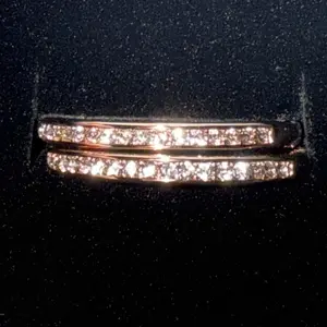 Product Review of Cate & Chloe Bianca 18k White Gold Plated 25mm Hoop Earrings for Women – 34 Simulated Diamond Crystal Hoops – Hypoallergenic, Lead & Nickel Free Lightweight Earrings with Secure Latch Back – Premium Gift Box Included, American Owned Brand from c**o