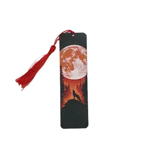 Howling Wolf Bookmark with Full Moon - Intricate Design - Perfect for Book Lovers & Students - Novelty Gift