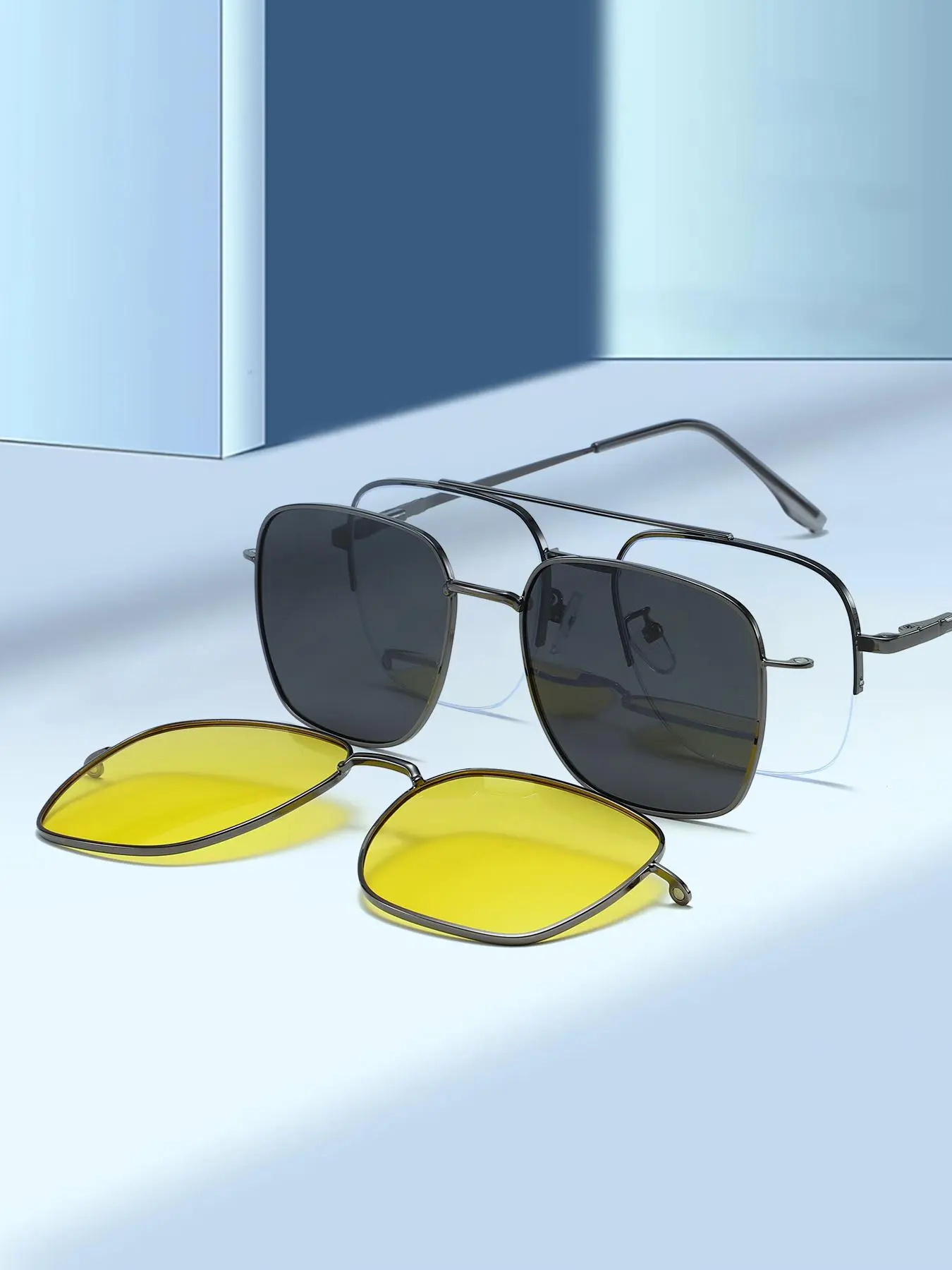 Men's Magnetic Sunglasses Set, Including Eyeglasses & Replaceable Lenses, Trendy Casual Sunglasses Set for Everyday Use