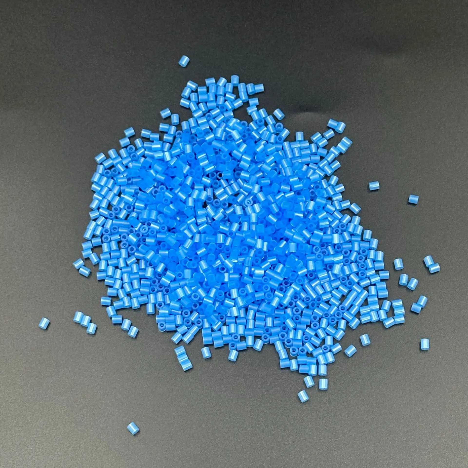 [R8]1000 pieces in bag/2.6mm beads