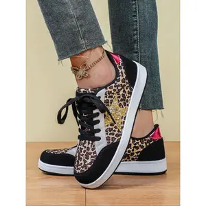 Women’s fashionable glitter star pattern lace-up low-top sneakers—casual, comfortable, breathable sports shoes with a round toe that are easy to match for everyday wear