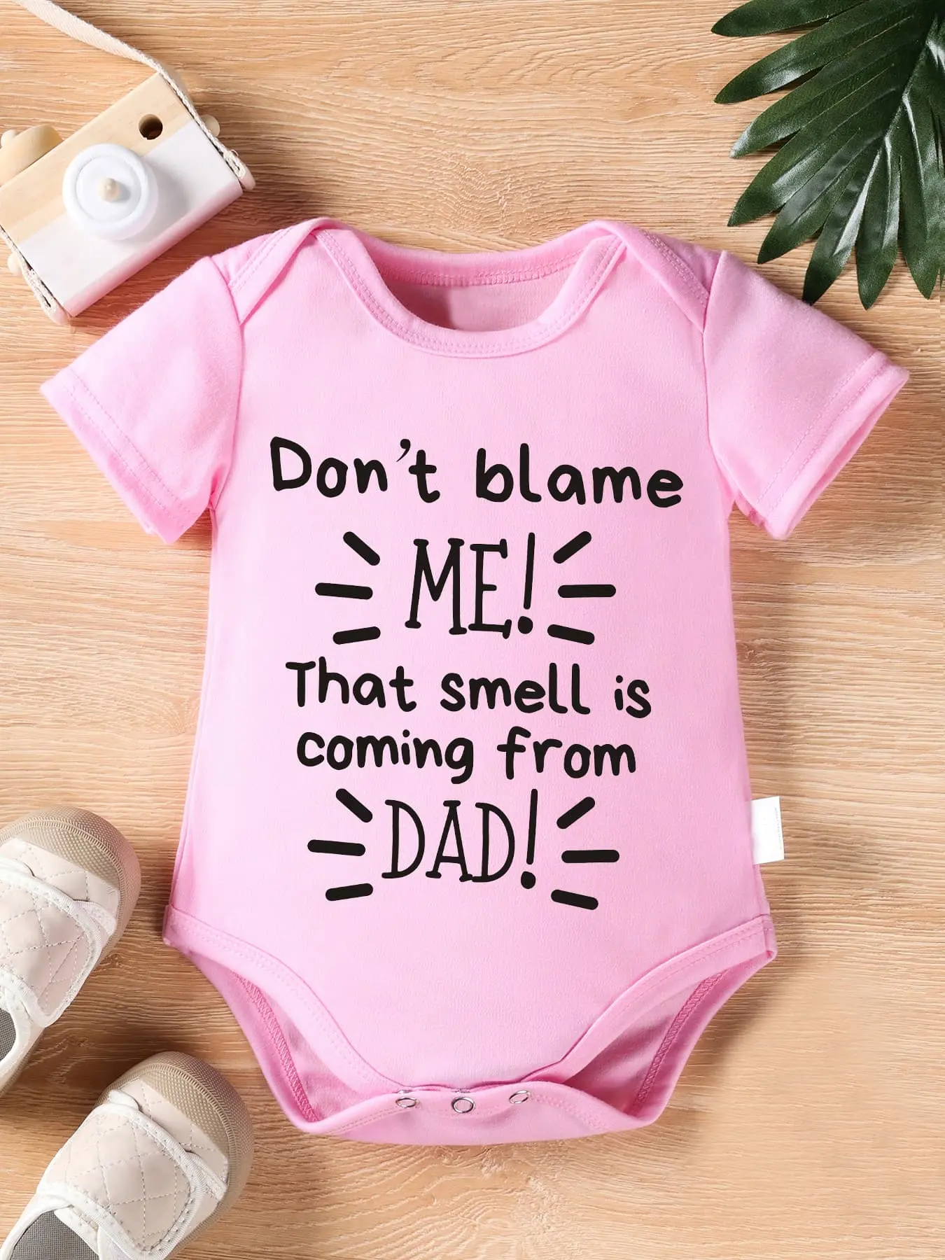 Baby "Don't Blame Me! That Smell Is Coming From Dad!" Humorous Cotton Onesie Bodysuit