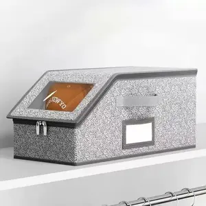 Baseball cap storage box with a transparent window, capable of holding multiple hats, a household hat storage rack. A hat storage organizer, a hat storage box that is deeply loved by consumers.