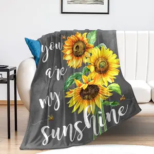 Sunflower Blanket Soft Flannel You are My Sunshine Throw Blanket for Women Mom Daughter Wife Cozy Comfortable Sunflower Design Ideal Gift