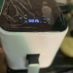 4-in-1 Air Fryer， 400°F Hot Oven with Roast,  Multifunctional Cooker，Reheat & Dehydrate Functions, Nonstick Basket & Crisper Plate