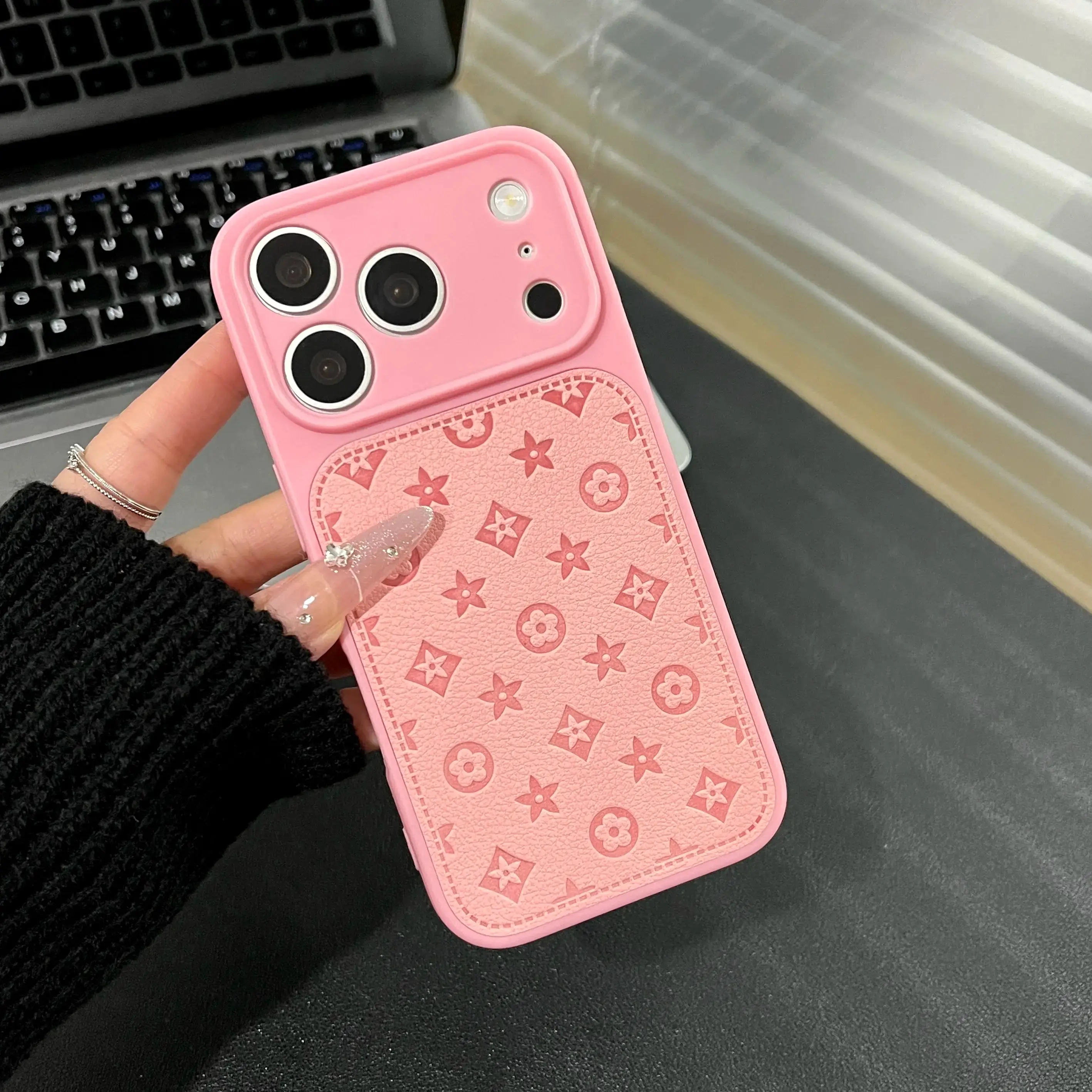 Suitable for iPhone 17, 16, 15, 14, 13 Pro Max, Viral high-endleather pattern phone case,leather phone case for both girls and boys.17 promax case/16 plus case/15promax case.SL03, Anti-Drop, Tpu Shell, Customized, Full Wrap