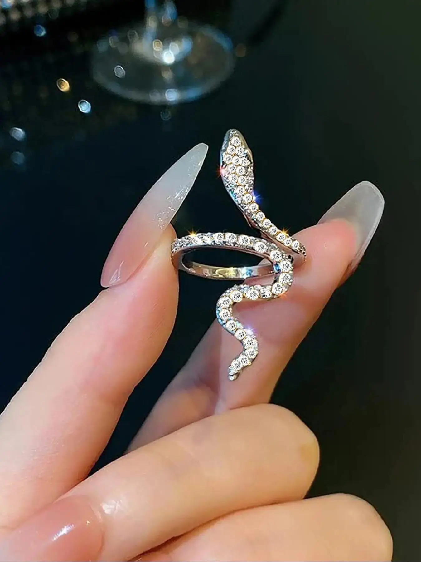 Punk Style Rhinestone Decorated Snake Design Cuff Ring, Exquisite Trendy Texture Alloy Ring for Women, Fashion Jewelry for Party Decoration & Holiday