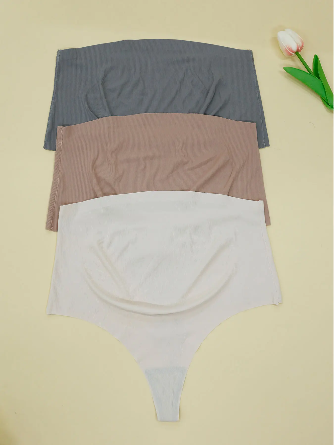 Women's High-Waisted Seamless Underwear Set, High Rise Panties, Soft, Smooth & Breathable Design, Perfect Support for Women, Comfortable Everyday Wear, Soft Comfy Knicker
