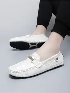 Men's Business Loafers, Fashionable and Versatile Driving Moccasins, European and American Style Slip-On Lightweight Shoes for Driving