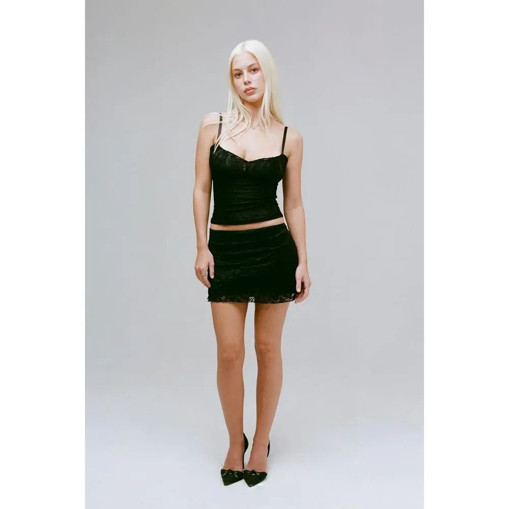 THE NICOLE SKIRT IN BLACK