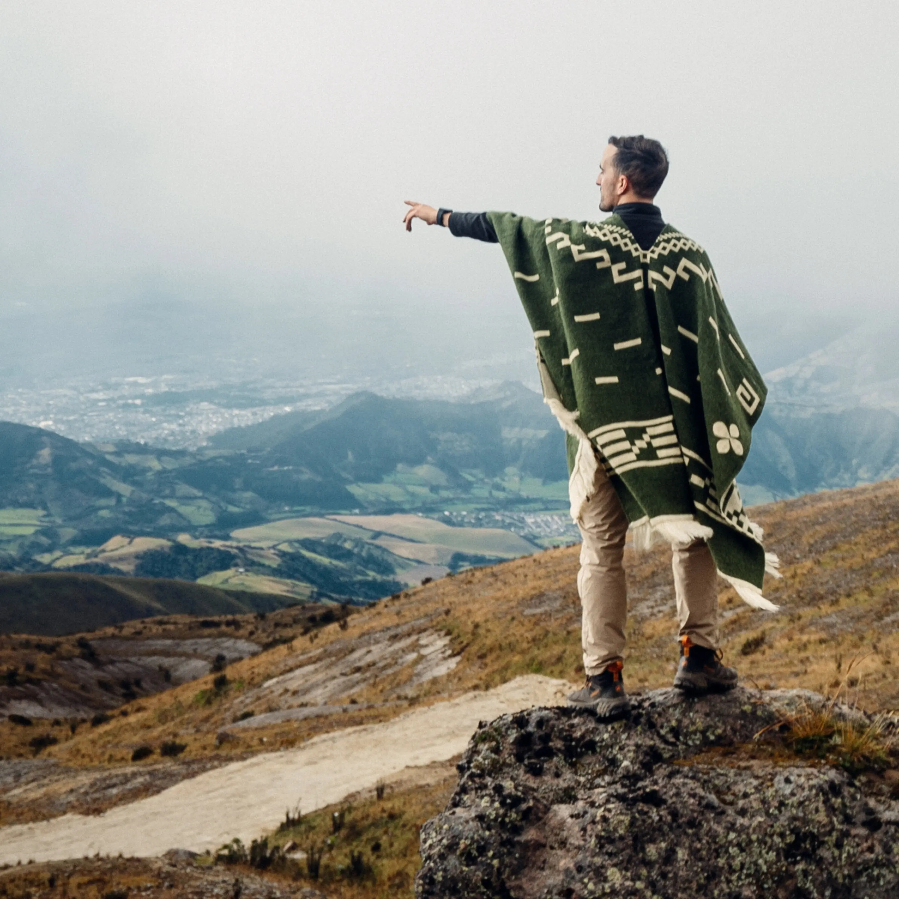 Clint Eastwood style | Handmade Poncho - Serape | Dollars Trilogy | Alpaca Wool Poncho |Serape Cape For Men | Wool Poncho