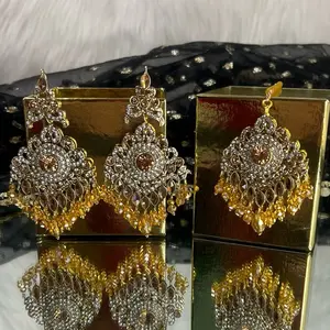 Desi Pakistani Style Stunning Earrings and Tikka Set