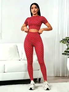 Women's New Short Sleeve Crop Top and High Waist Leggings Set, Sweatsuit Set, Polka Dot Design, Elastic and Breathable, Ideal for Sports and Daily Wear
