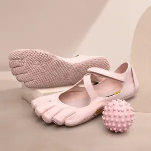 Adjustable Cross Strap Five Toe Barefoot Shoes Non Slip Quick Dry Aqua Socks Lightweight Flat Footwear for Yoga Pilates Beach Swimming Daily Workout