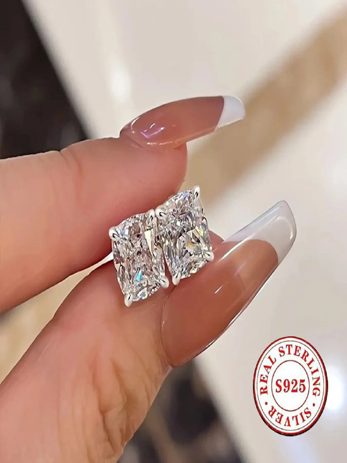 925 Sterling Silver Cushion Cut Stud Earrings Jewelry for Women, Bride Earrings, Artificial Zirconia Earrings, 4-Prong Set Brilliant Cubic Zirconia Simulated Diamond Earrings, Hypoallergenic Solitaire Earrings for Wedding, Daily Wear