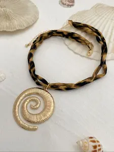 Women's Leopard Print Cotton Chain Necklace, Fashion Starfish Shell Cross Pendant, Classic Daily Wear Jewelry Accessory