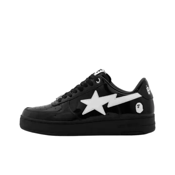 outdoor daily monochrome dark skate trainer glossy patent leather three dimensional white lightning star ornament wear resistant black rubber midsole lightweight breathable youth urban street sneaker