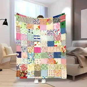 Vintage Floral Patchwork Flannel Blanket – Soft, Warm, and Cozy with Vibrant Multicolored Print Design, Perfect for All Seasons, Ideal for Home Decor, Gifts, Camping, and Travel, Throw Blanket