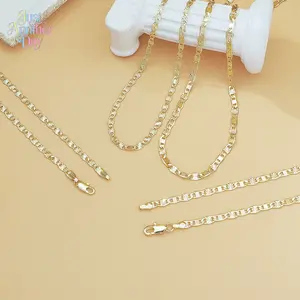Hip Hop Style Gold Chain Necklace, featuring polished star-cut links, minimalist yet edgy design, unisex punk jewelry, ideal as a daily choker or a sleek sweater chain for men and women